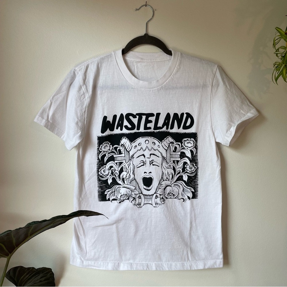 White medusa logo tee from Wasteland vintage/secondhand in LA, size medium